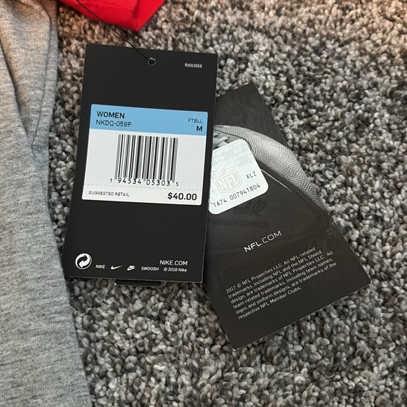 Nike DriFit Kansas City Chiefs Tee NWT - Picture 4 of 7